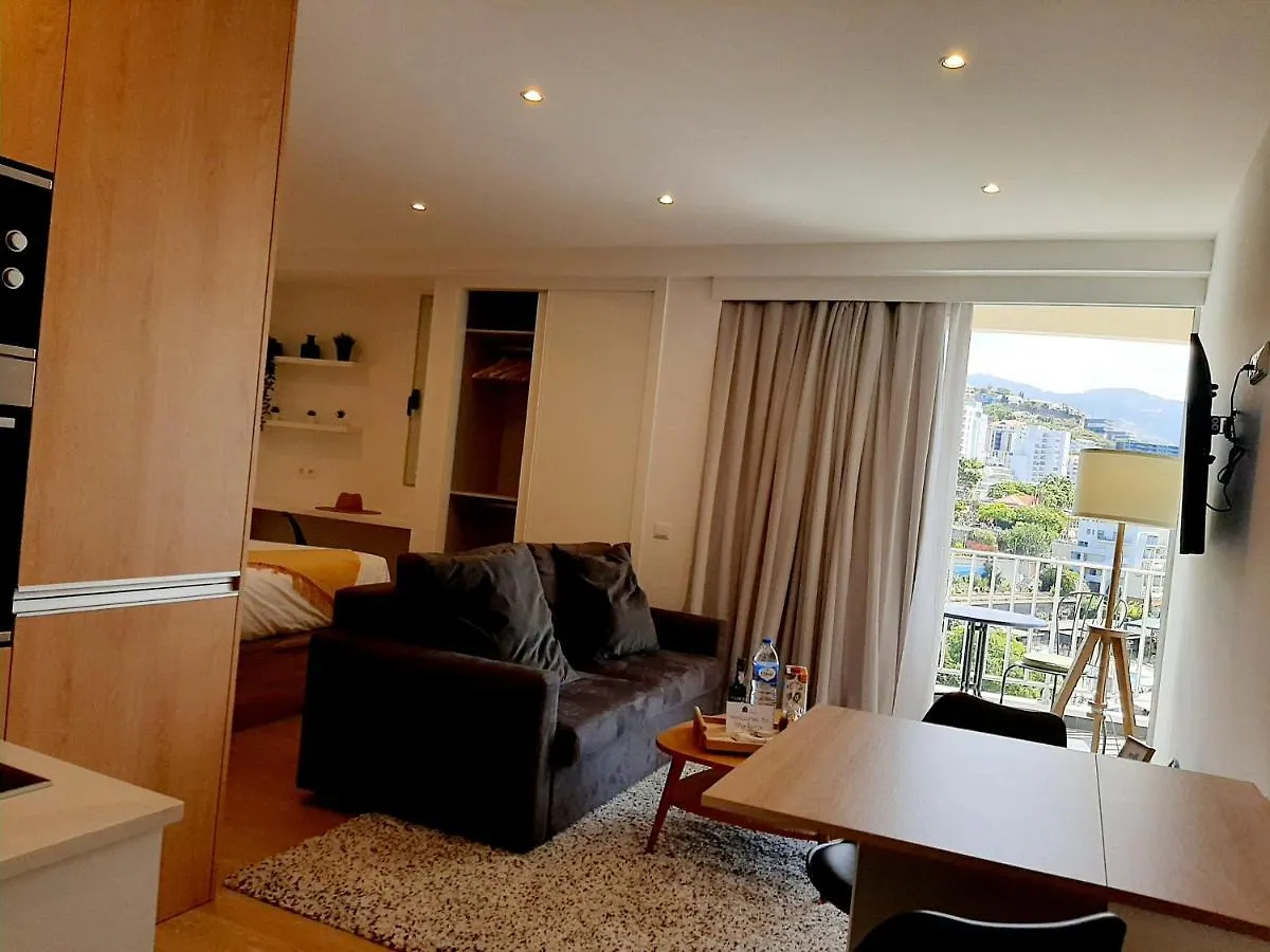 Superb Sea View Flat In Funchal Apartment 0*, Funchal (Madeira)